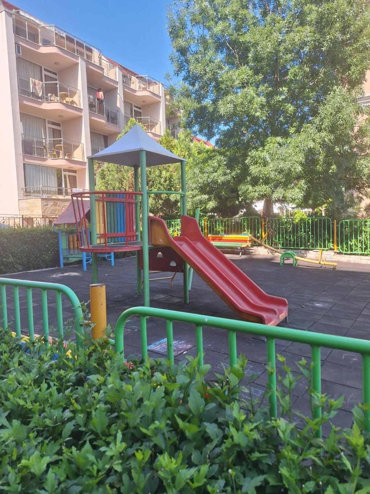 Студия Sea Breeze Свети Влас Екстериор снимка